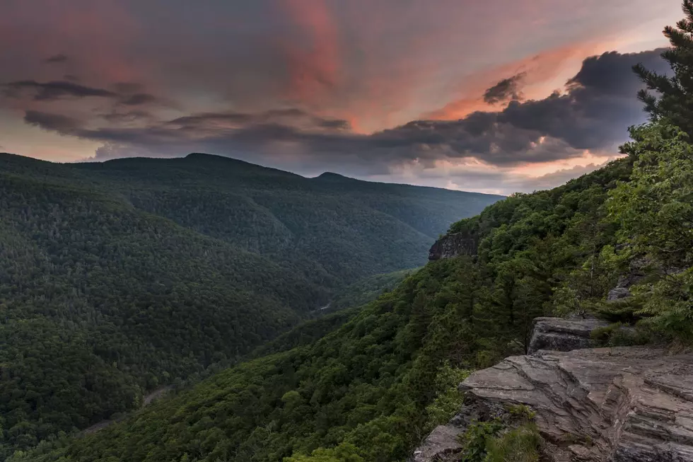 Man Dies After Falling on a Popular Hiking Trail